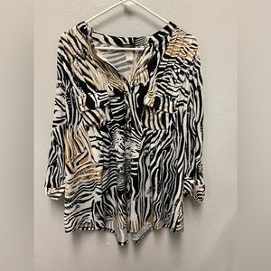Cocomo Black and White Zebra Print.  3/4 Sleeve Blue Blouse. Size 2X.